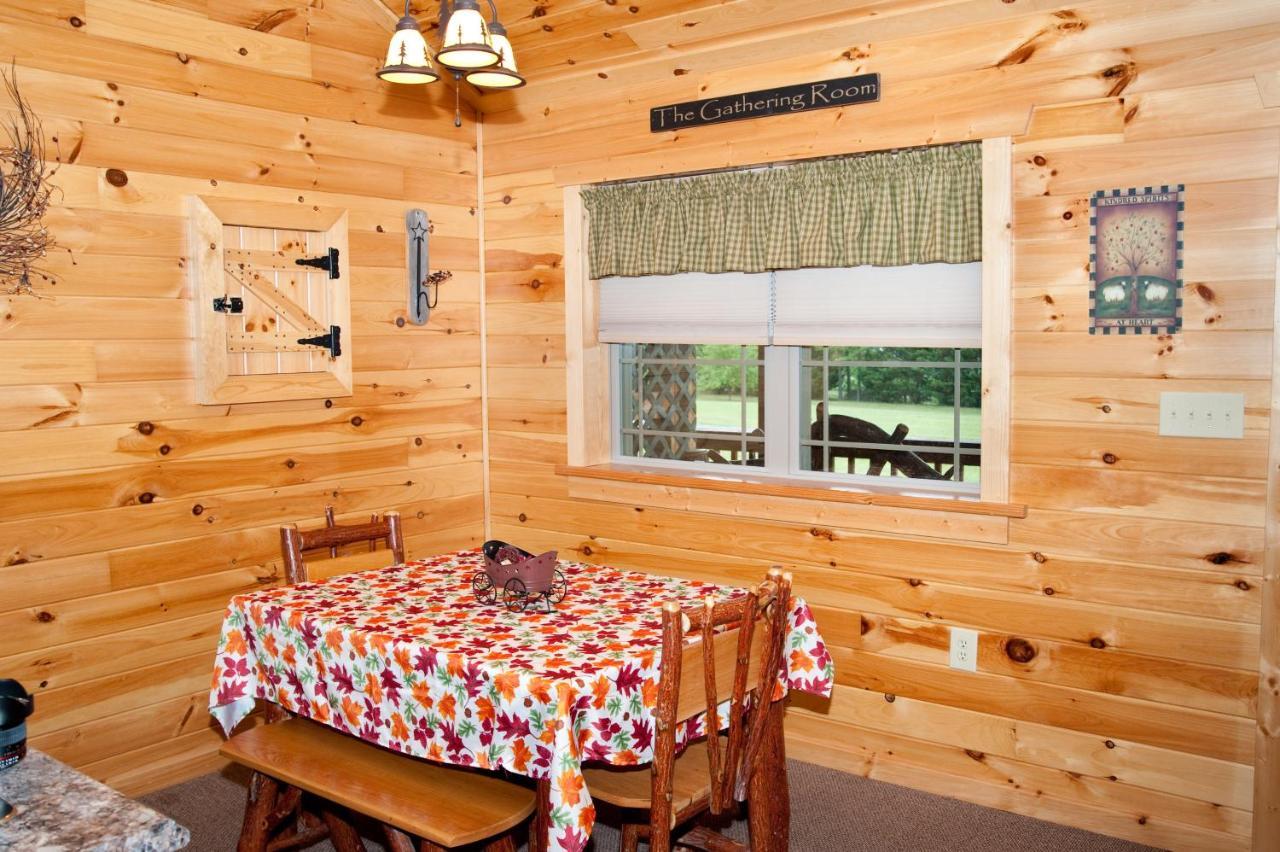7Cs Lodging Flintstone Exterior photo