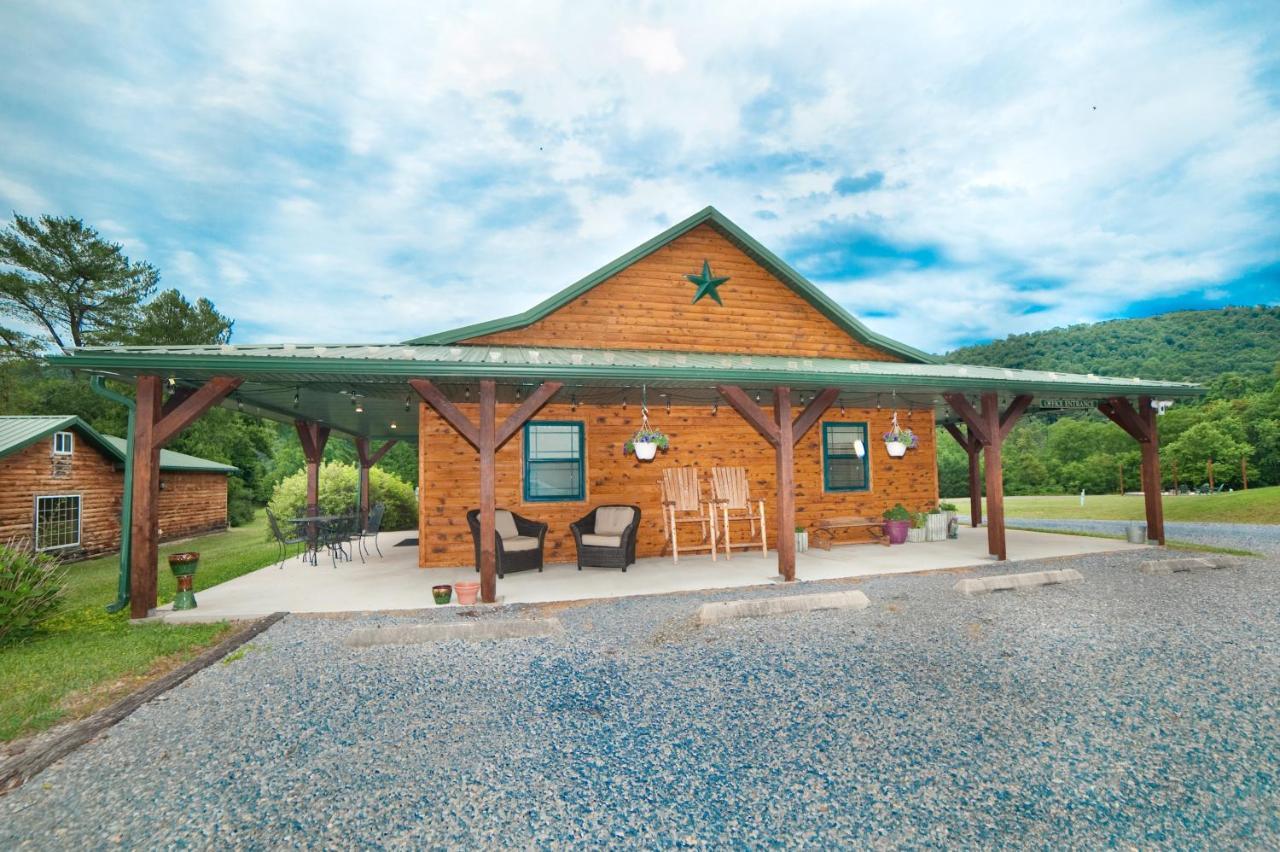 7Cs Lodging Flintstone Exterior photo